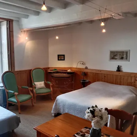 D'hotes La Fromagerie Du Relais Postal Royal 3*