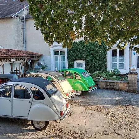 D'hotes La Fromagerie Du Relais Postal Royal Bed and Breakfast Colombey-les-Deux-Eglises